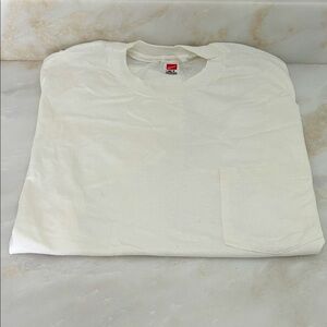 Hanes Classic SS Pocket Tee